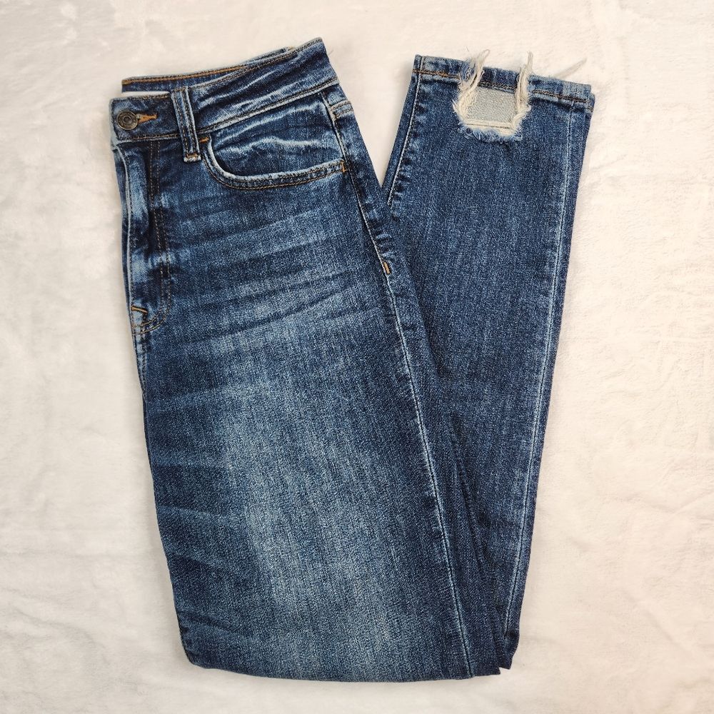 Willow + Root The Ultra High Rise Mom Jeans Size 27